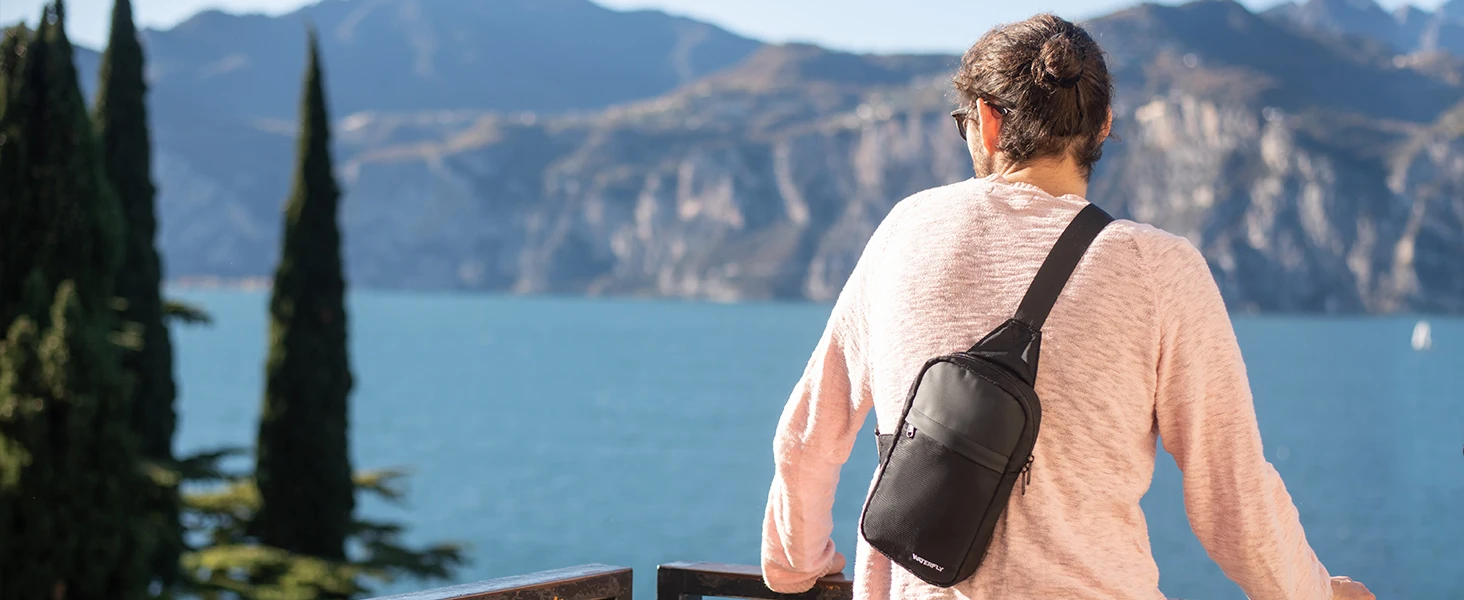 WATERFLY Mini Sling Umhängetasche, Dual-Pocket, kleine Umhängetasche, leicht, lässig, Handy-Brusttasche, Tagesrucksack für Reisen – Detail 1