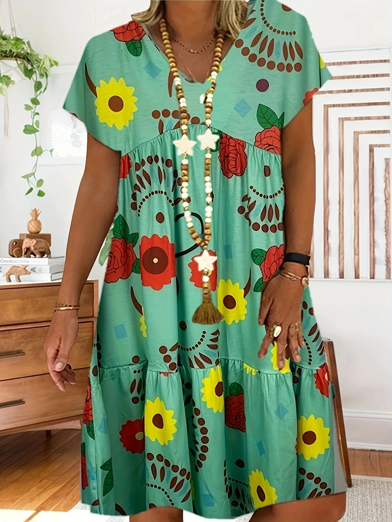 

Plus Size Floral Print Ruched Loose Dress, Casual Short Sleeve Dress For Spring & Summer, Women's Plus Size ClothingNyfairy