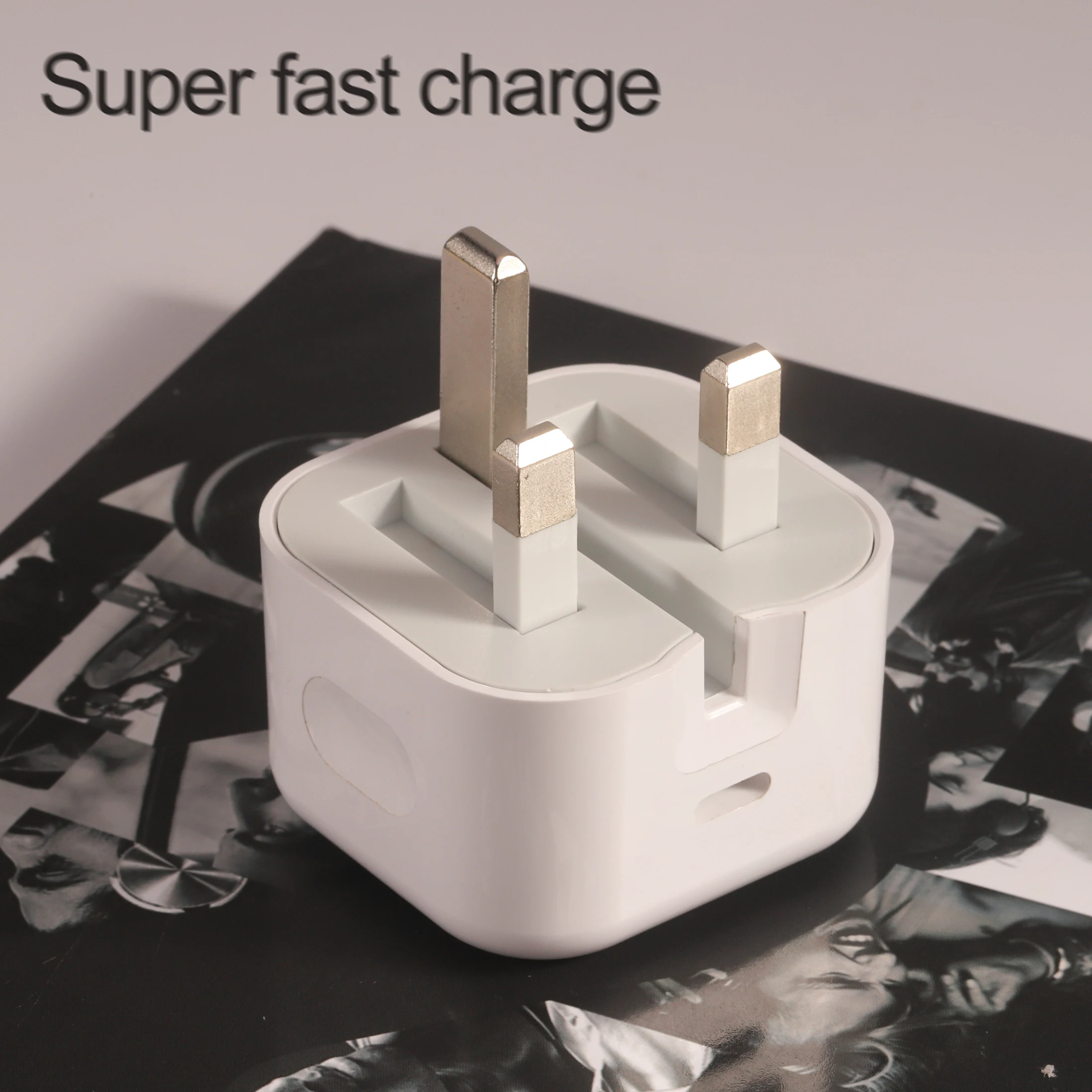 UK ÷ PD   USB C  ,  , 5V, 3A, 9V, 2.22, 5W, 12W, 20W , 100 