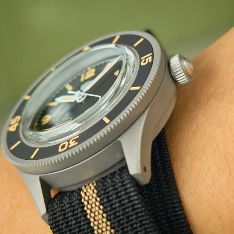 Watchdives WD50F 50-Fathoms Watch Sapphire Crystal 300M Watchproof C3 Luminous NH35 Automatic Mechanical 40mm 316L Steel Watch