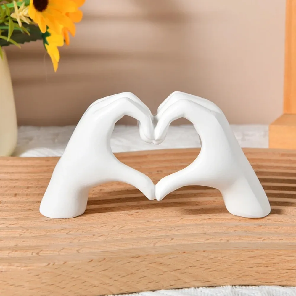 Heart Hand Statue Sculpture Living Room Bedroom Decoration Love Finger Modern Hand Gesture Home Shelf Desktop
