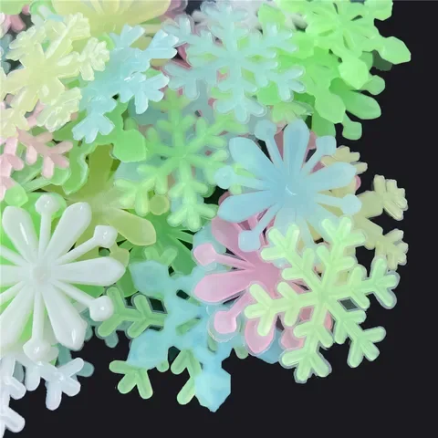 

50PCS/Set Colorful Luminous Snowflake Wall Stickers Glow In The Dark Decal for Kids Baby Rooms Bedroom Home Decoration