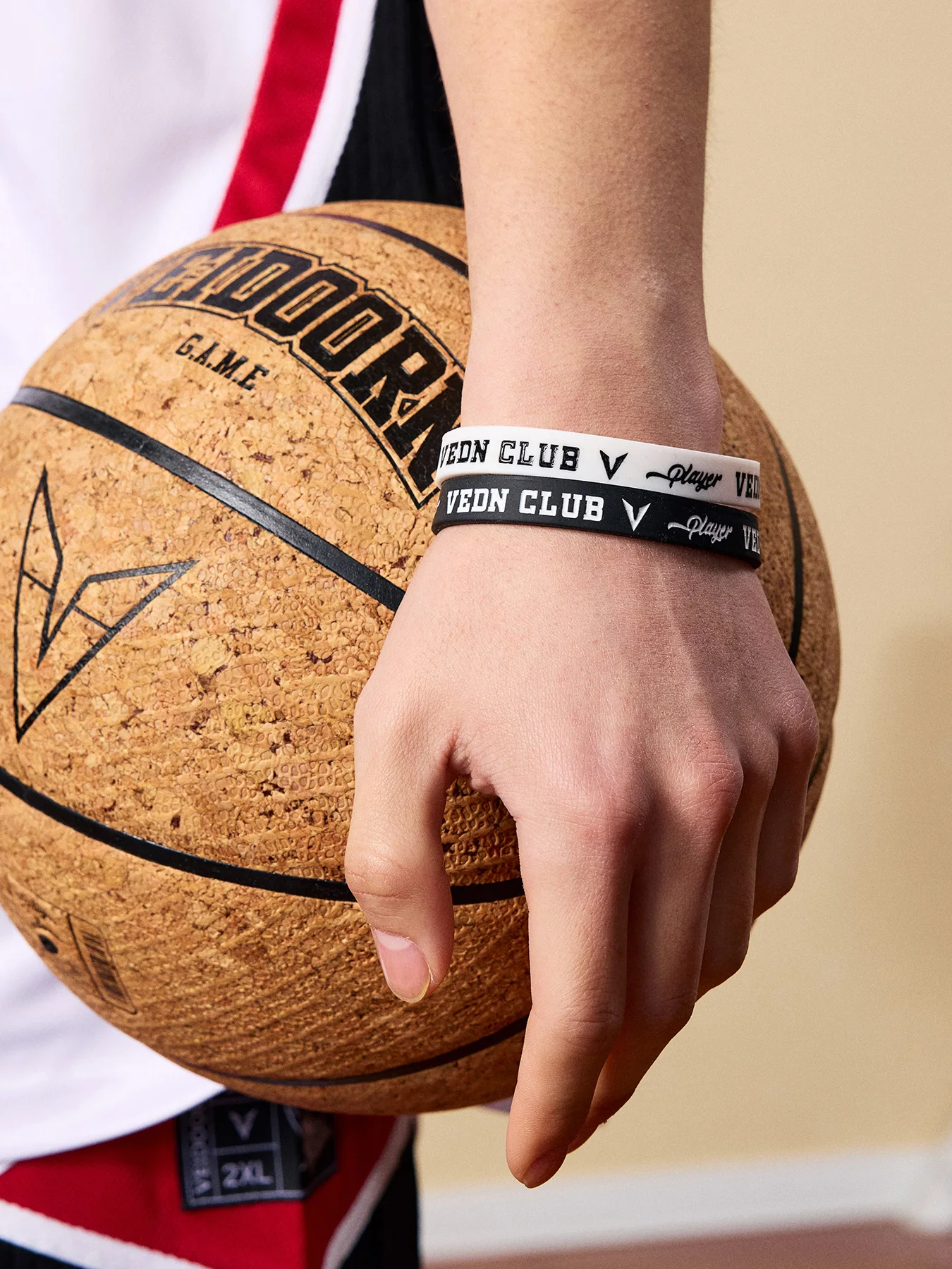 Veidoorn Sports Bracelet VDSH2420 Lifestyle