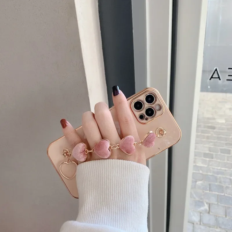 thumbnail image 1 of Luxury Plating Heart Metal Bracelet Phone Chain Case for iPhone 15 14 13 Pro Max 12 11 XR XS X 7 8 plus Cover, 1 of 5