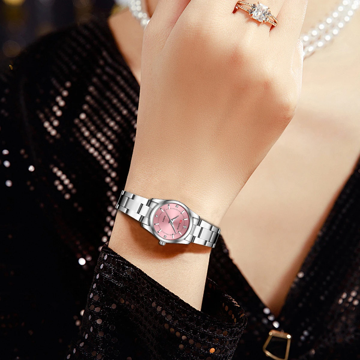 Luxury Women's Watch 29mm Fashionable Stainless Steel Rhinestone Pink Minimalist Girl Clock Outdoor Travel Women Wrist Watches 3