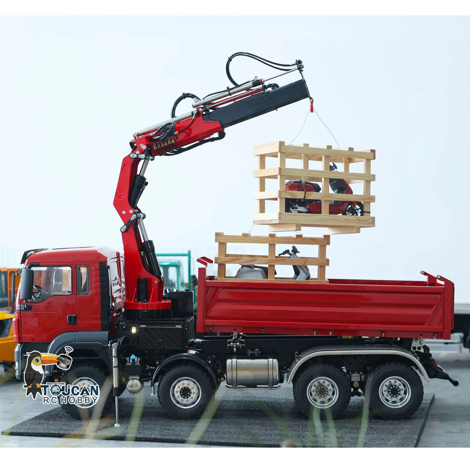 RTR LESU 8X8 1/14 RC Hydraulic Crane Truck Dumper 2-speed Car Model PL18EV Remote Control Vehicle Tipper with Lights Sounds Toys 4