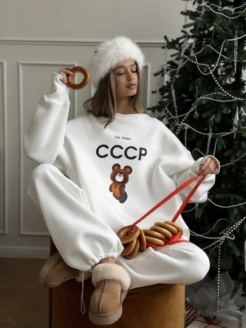 Chic Women's Printed New Year Sweatshirt Loose O-neck Full Sleeve Pullover Female 2026 Spring Lady Commute All-match Pullovers