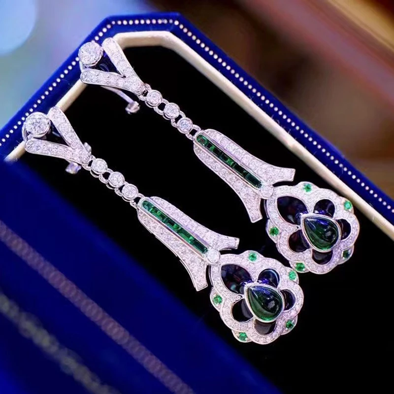 

Женские серьги из серебра 925 пробы, с фианитом