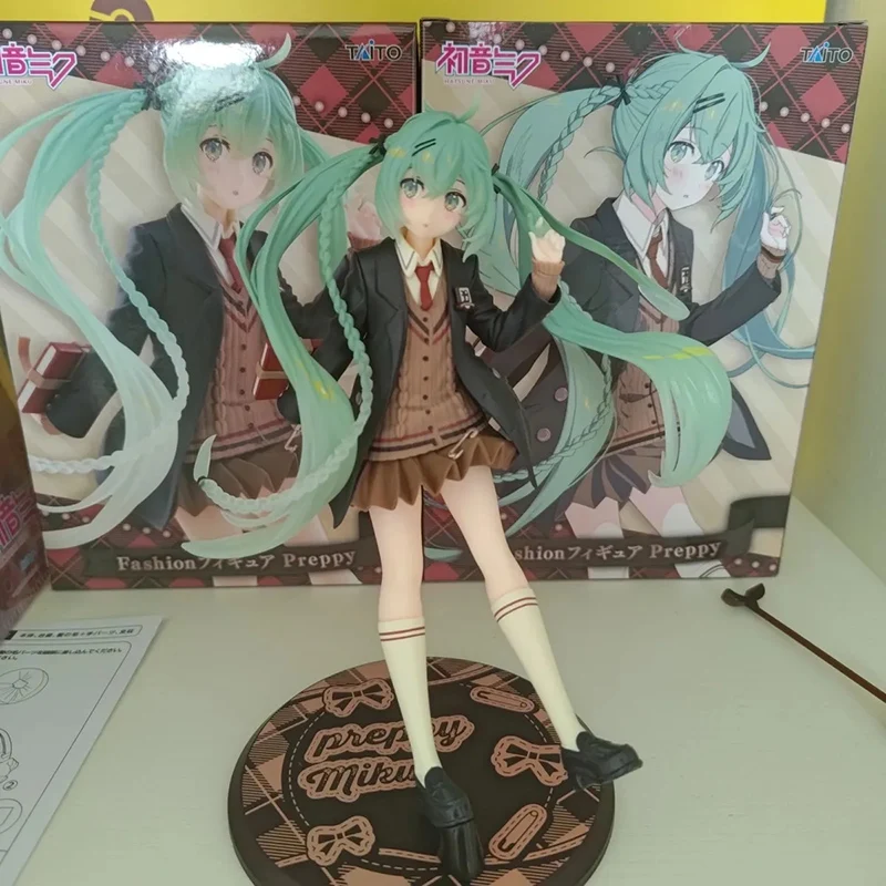 In Stock TAiTO Hatsune Miku Fashion Figure Preppy PVC 18CM