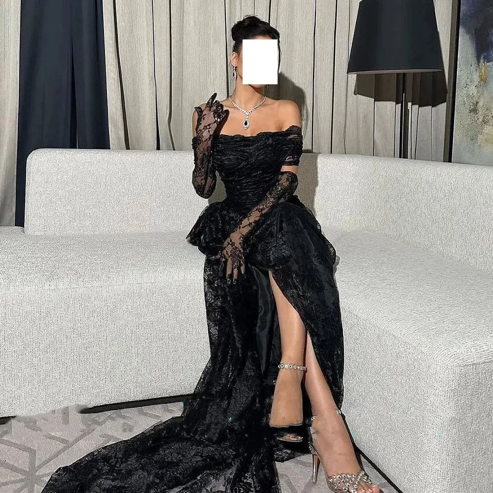 Customized Exquisite and Temperament Lace Boat Neck Off the Shoulder Evening Dress Sweep Train Sleeveless Party Gowns for Ladies 2