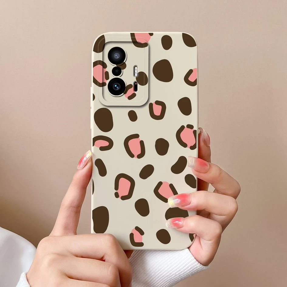 Fashion Design Matte Liquid Silicone Case with Screen Protector for Xiaomi 11T Pro - Sweet Girls Collection