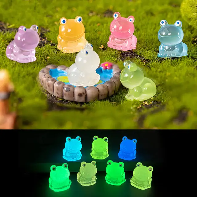 Izzó Miniatűrök Figurin Nyuszi Mikrokerület -Tartozékok Fluoreszcens Mini Gyanta Béka Polip Szobrok Otthon És Kerti Dekoráció