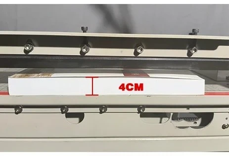 Taglierina Manuale per Carta Formato A4, Taglio Massimo 4cm, Lama Affilata in Acciaio Rinforzato, Macchina da Taglio per Documenti e File - immagine 6