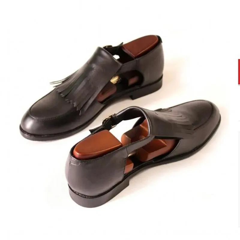 Handmade Cow Tassel Gladiators Men's Classic Slip on British Style Flat heel Genuine leather Cut out Retro Sandals