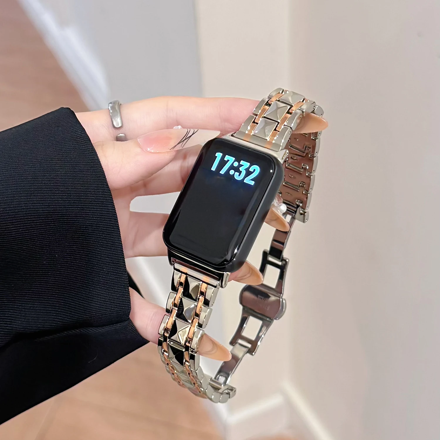 Helles Metallarmband mit Schmetterlingsschnalle, geeignet für Xiaomi Band 8/9 Pro, vielseitiges Armband, geeignet für Redmi Watch 4 5, Shining