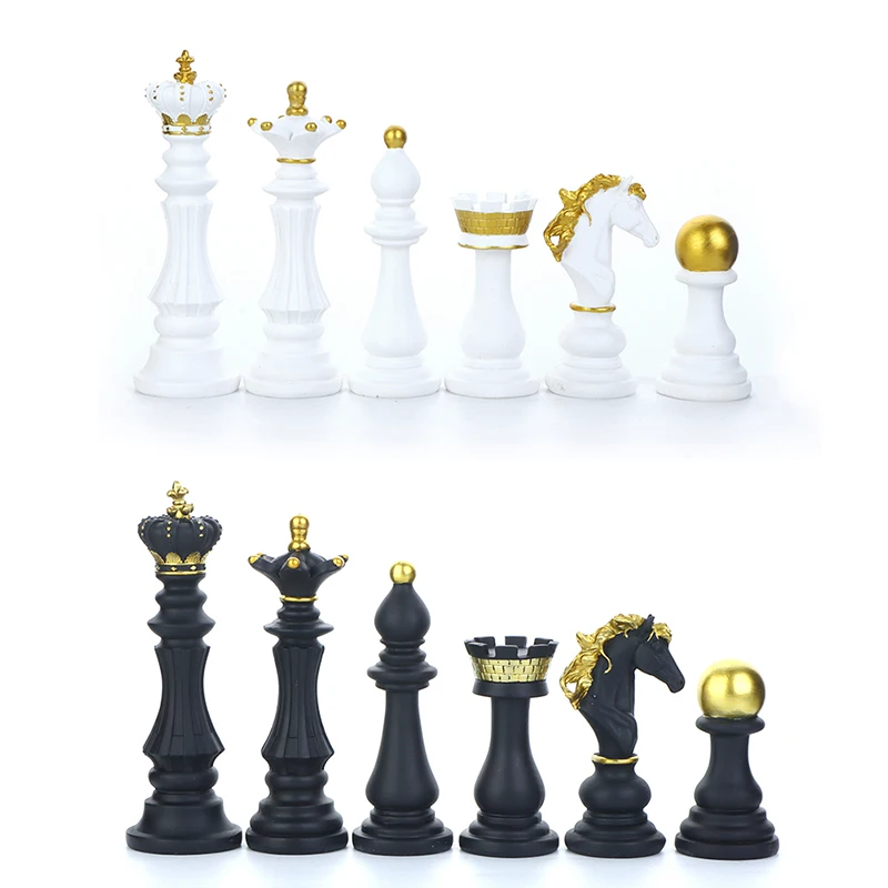 International Chess Resin Chess Pieces Board Games Accessories Figurines Chessmen Ornaments 1pc