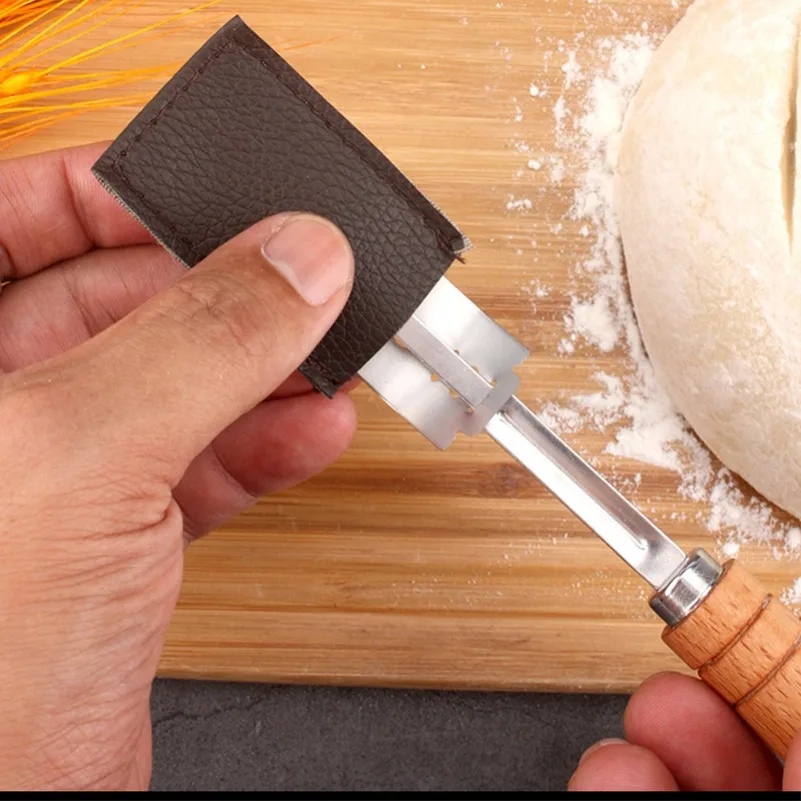 Dough Cutter with 5 Blades Toast Curved Baguette Bread Knife Wooden Handle Bakers Baking Accessory Pastry Spatulas