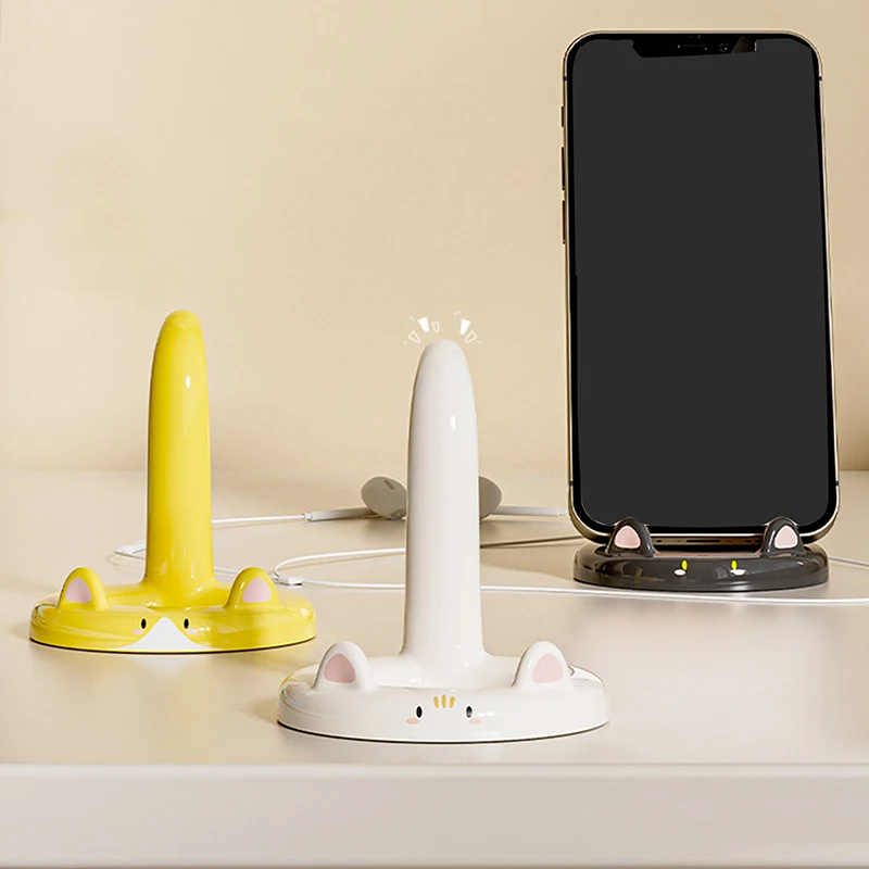 Adorable Cartoon Cat Desktop Phone Holder - Creative Decorative Ornament