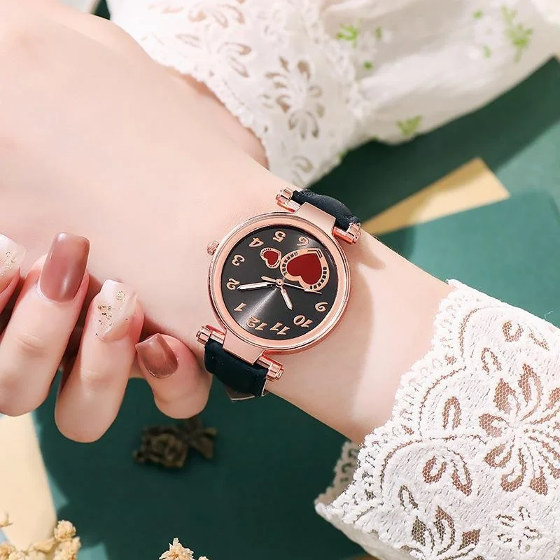 Nový dámská móda značka hodinky láska hodinky broskev srdce křemen wristwatches kůže řemen montre femme 시계