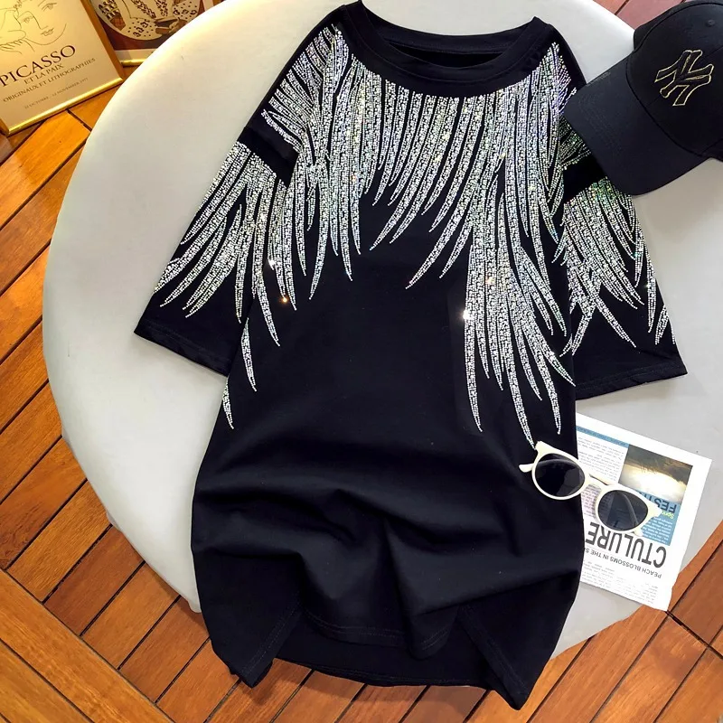 

Extra Large Size 2-300 Pounds, Chubby Mm, Heavy-Duty Bright Diamond Feather Wings, Short Sleeved T-Shirt, Women's Black Age