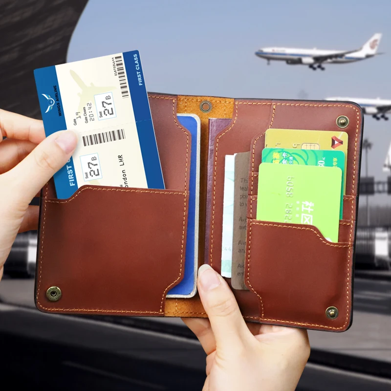 Retro Genuine Leather Passport Bag Handmade Leather Travel Passport Case Multi functional Credit Card Passport Bag Lanyard