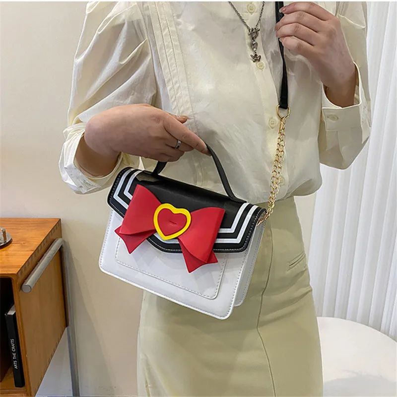 Chic Bow Synthetic Leather Crossbody Bag Kawaii Heart Small Tote Bag Mini Purse Chain Belt Shoulder Bag for Teen Girls Daily Use