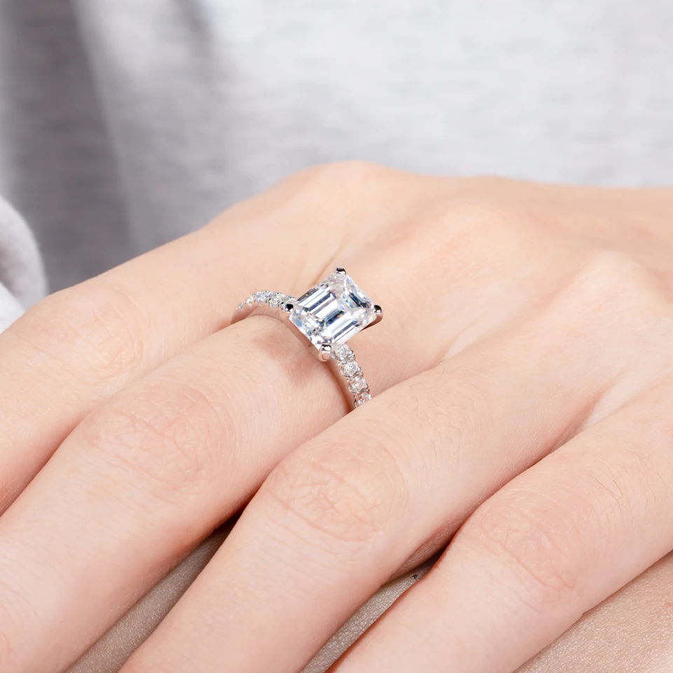 AnuJewel 3ct エメラルドカット D カラーモアッサナイト婚約指輪