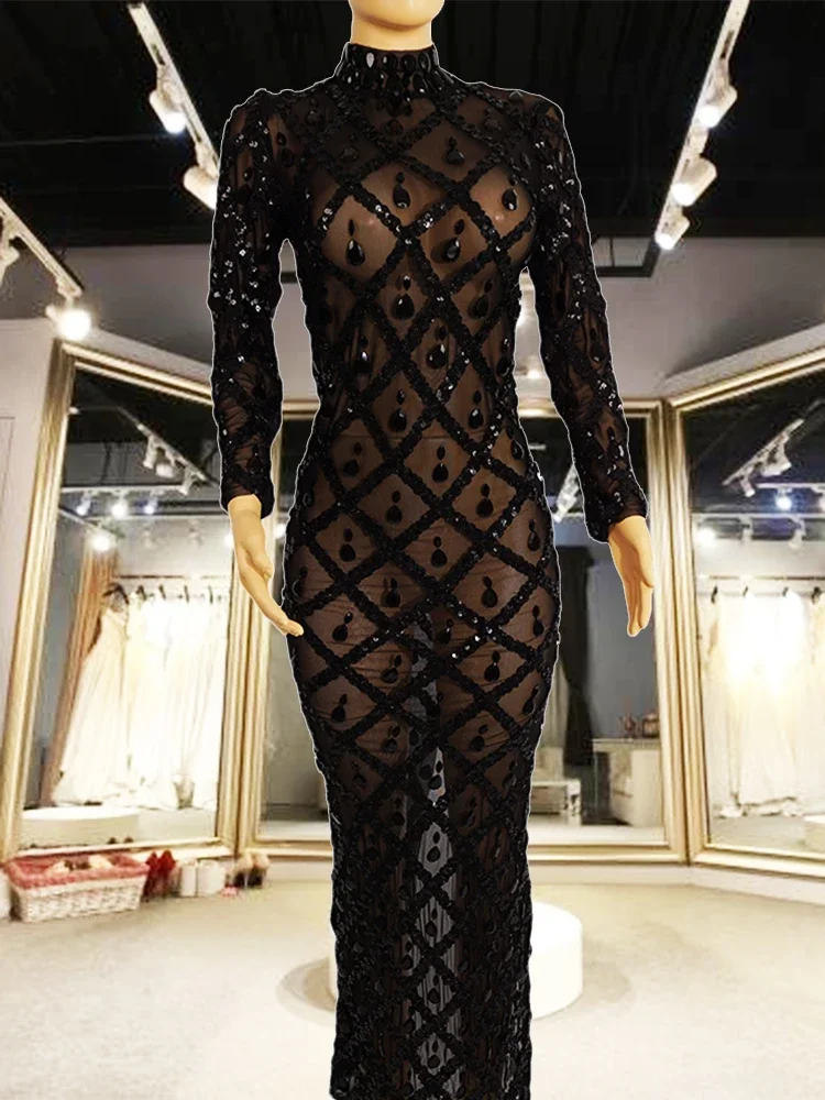 Vestidos de longitud completa con cuello alto y abertura Niebla