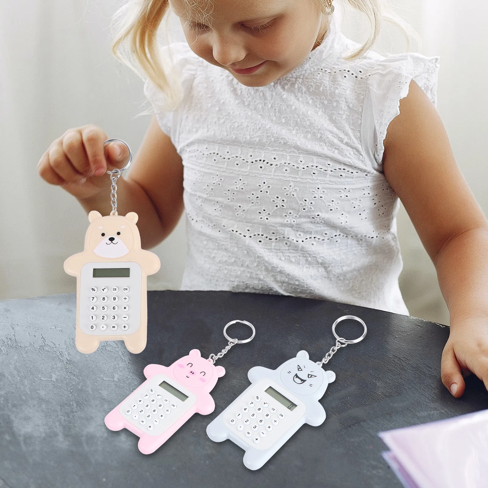 3Pcs 귀여운 곰 모양 전자 계산기 키 체인 펜던트 학생 사무실 가방을위한 미니 휴대용 포켓 계산기