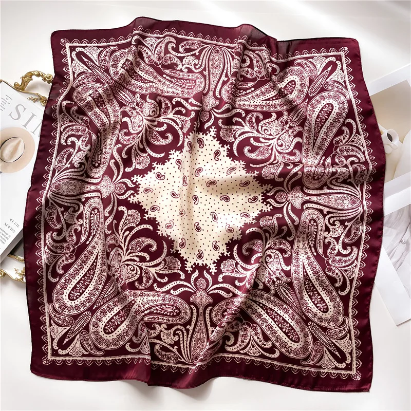 Printed scarf Square scarf Women scarves 27.55in Elegant paisley print Square scarf Thin satin shawl Casual sunscreen Headscarf For daily life