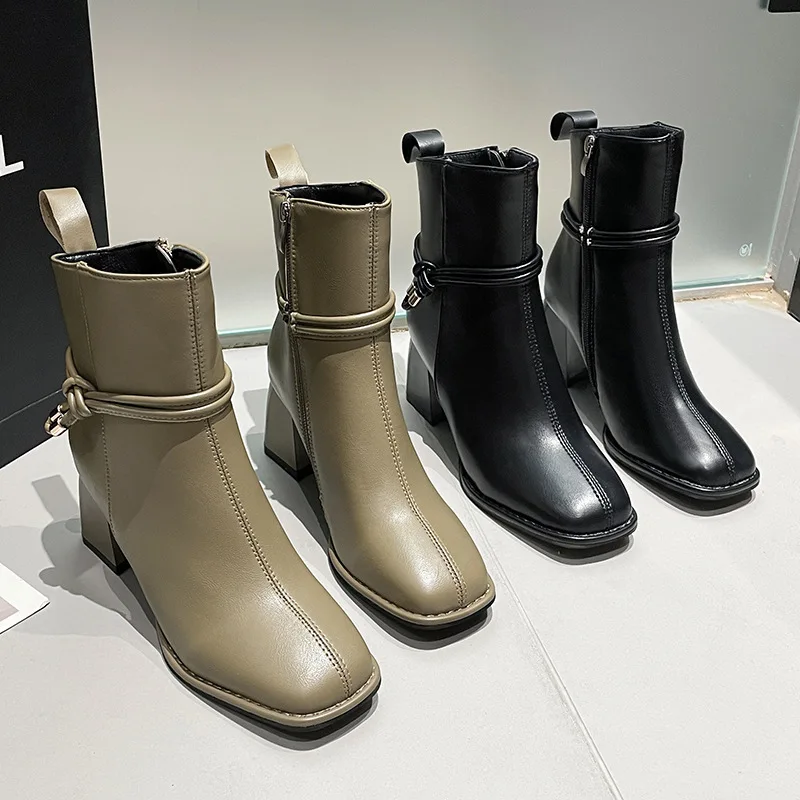 

Женские резиновые ботинки, обувь с круглым носком, зимняя обувь, Роскошные Дизайнерские ботильоны, женские дождливые ботинки, мода 2023 года, низкая Осенняя обувь