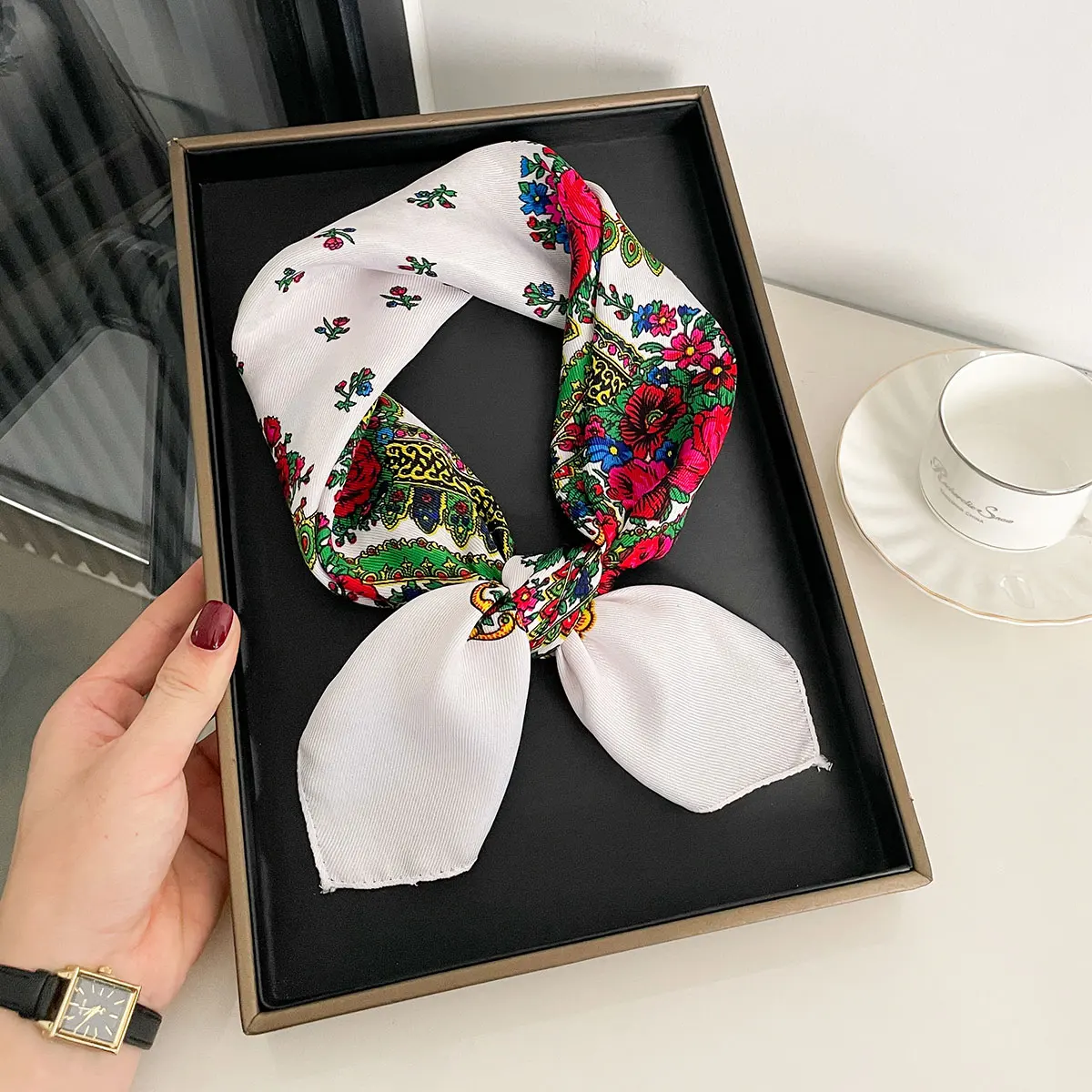 70X70CM Hochwertige Quadratische Mode Schal Frauen Floral Baumwolle Bandanas Dame Schals Hijab Stirnband Zubehör Taschentuch Haar – Detail 30