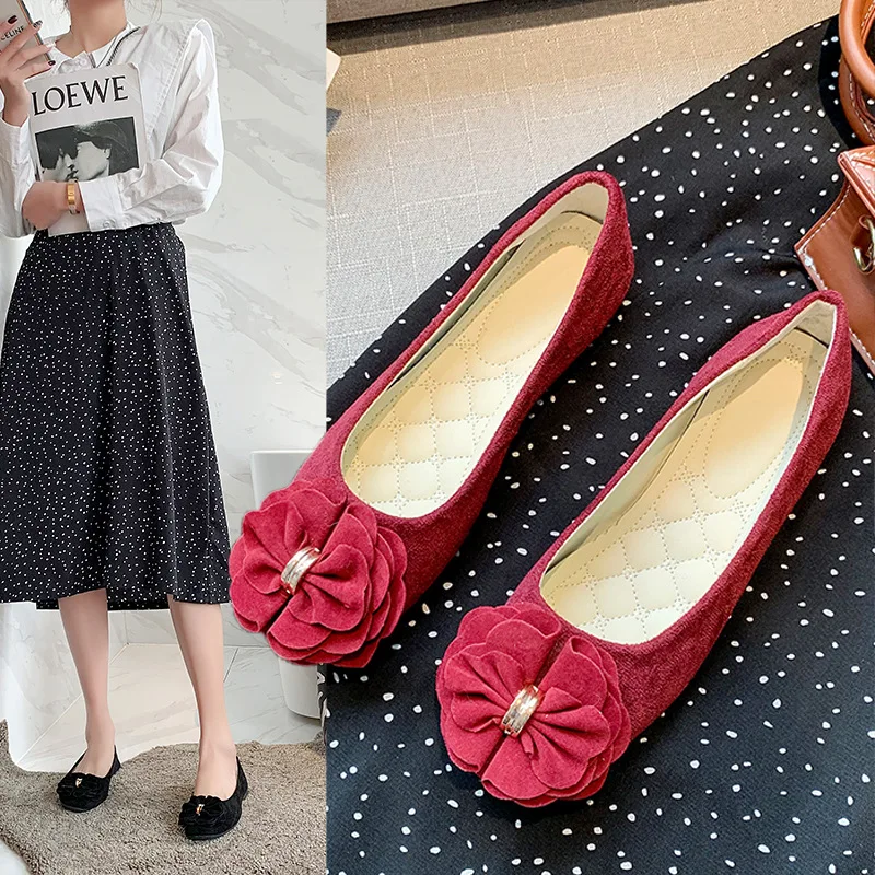 

2023 New Square Head Multi-color Female Flat Shoes Bow Single Shoes Suede Shallow Mouth Large Size Women's Shoes