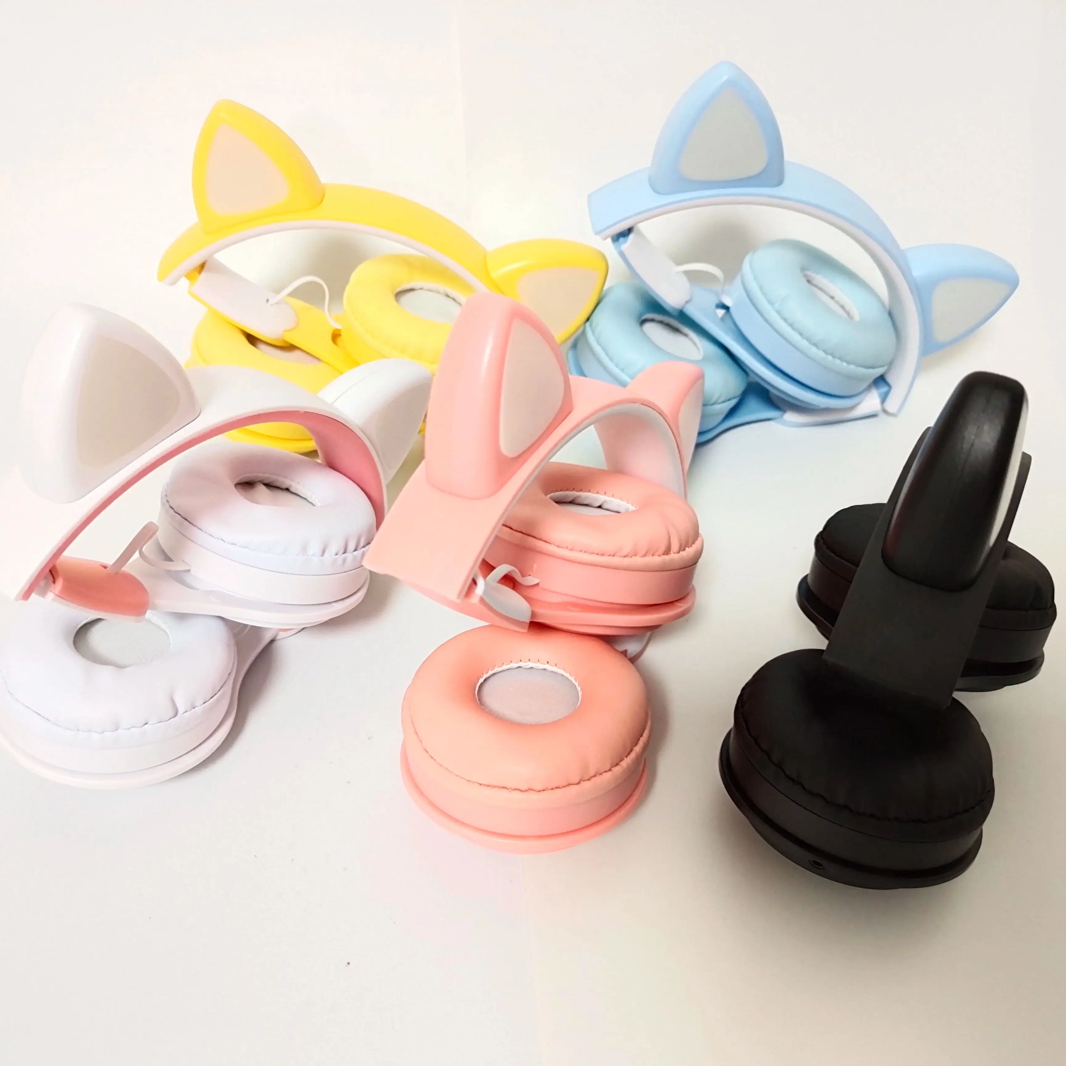 Cat Ears Headphones Flash Light Wireless With MIC Control LED Kid Girl Stereo Cute Music Helmet Bluetooth Phone Headset Earphone 5