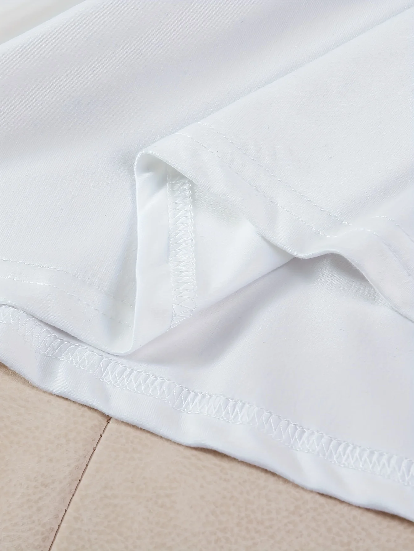 Рисунок 3 - Футболка с надписью One LOVE