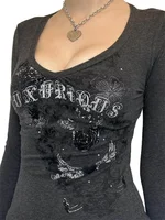 T-shirt graphique à manches longues pour femmes, imprimé gothique, punk grunge, esthétique Y2K, t-shirts de printemps et d'automne 4