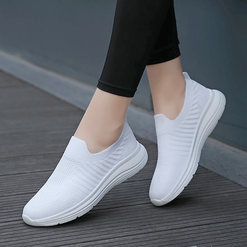 Women Vulcanized Shoes New Tennis Sports Summer Mesh Breathable Lace Walking Fitness Thick Soled Women Sports Shoes