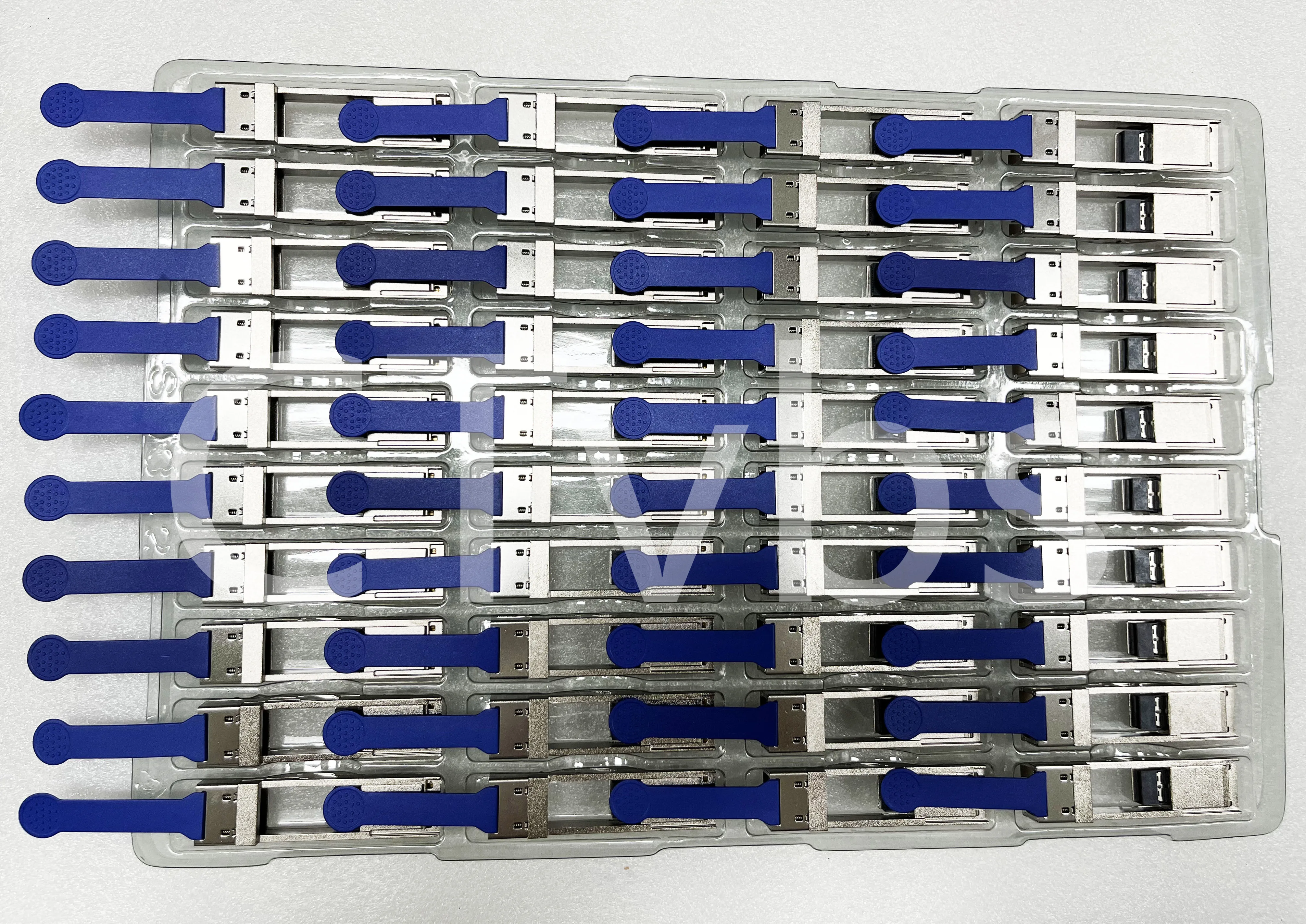 Mellanox MAM1Q00A-QSA28 QSFP28 to SFP28 Converter Adapter 100G/25G 25Gbe Module