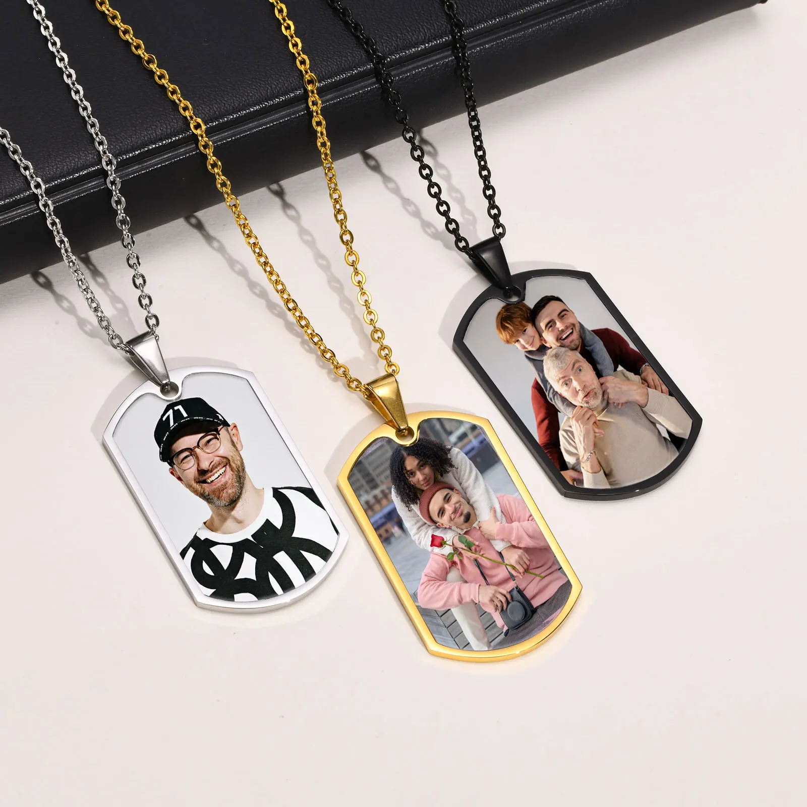 Men Personalize Engrave Name Custom The Photo of Family Pendant Necklaces,Picture Words Date Pendant Dogtag,Love Keepsake Gifts fall in love cow couple treasure keepsake box kiss me