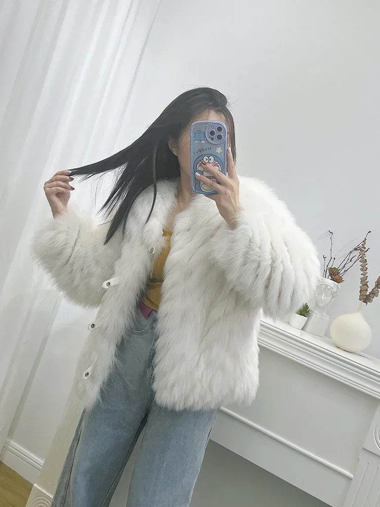 Classic Short Real Fox Fur Coat Young Fashion Strip Slim Jackets 2023 Winter Knitted Fashion Slim Button Design Women's Clothes