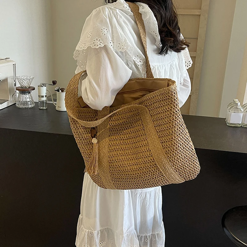 Summer Straw Bag for Women Handmade Woven Shoulder Bag Large Capacity Tote Bags with Pendant Armpit Bag Top-handle Handbag Purse