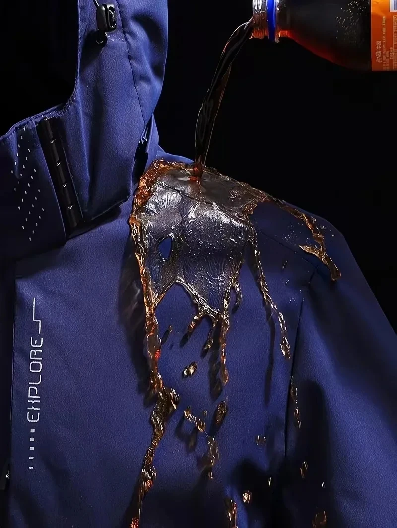 Jacket with detachable hood detail