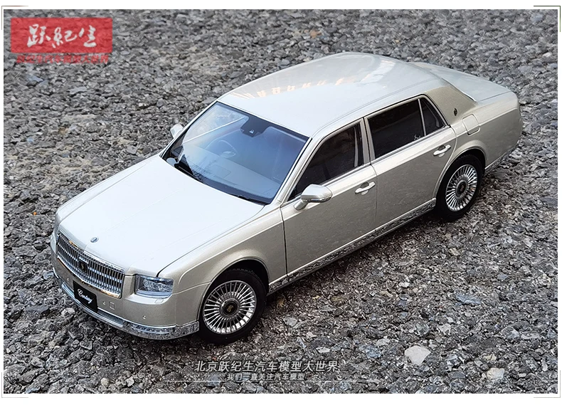 S7ed9d13a4c384bc4ac1c928aeb061a5cx 1/18 トヨタ センチュリー 合金模型 フルオープン ギフト最適