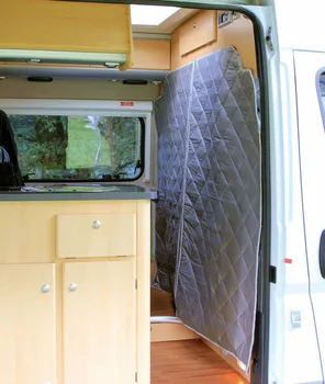 RV Divider Insulation Curtain 1
