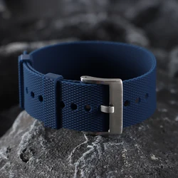 Premium Waterproof Silicone Sport Watch Band - Soft Rubber Strap - 22mm (Blue)