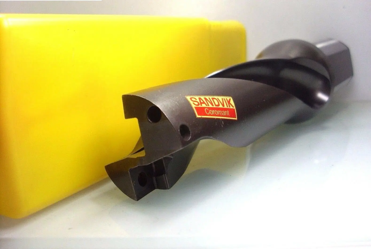 ORIGINAL 1PCS CARBIDE INSERT 880D2200L2503