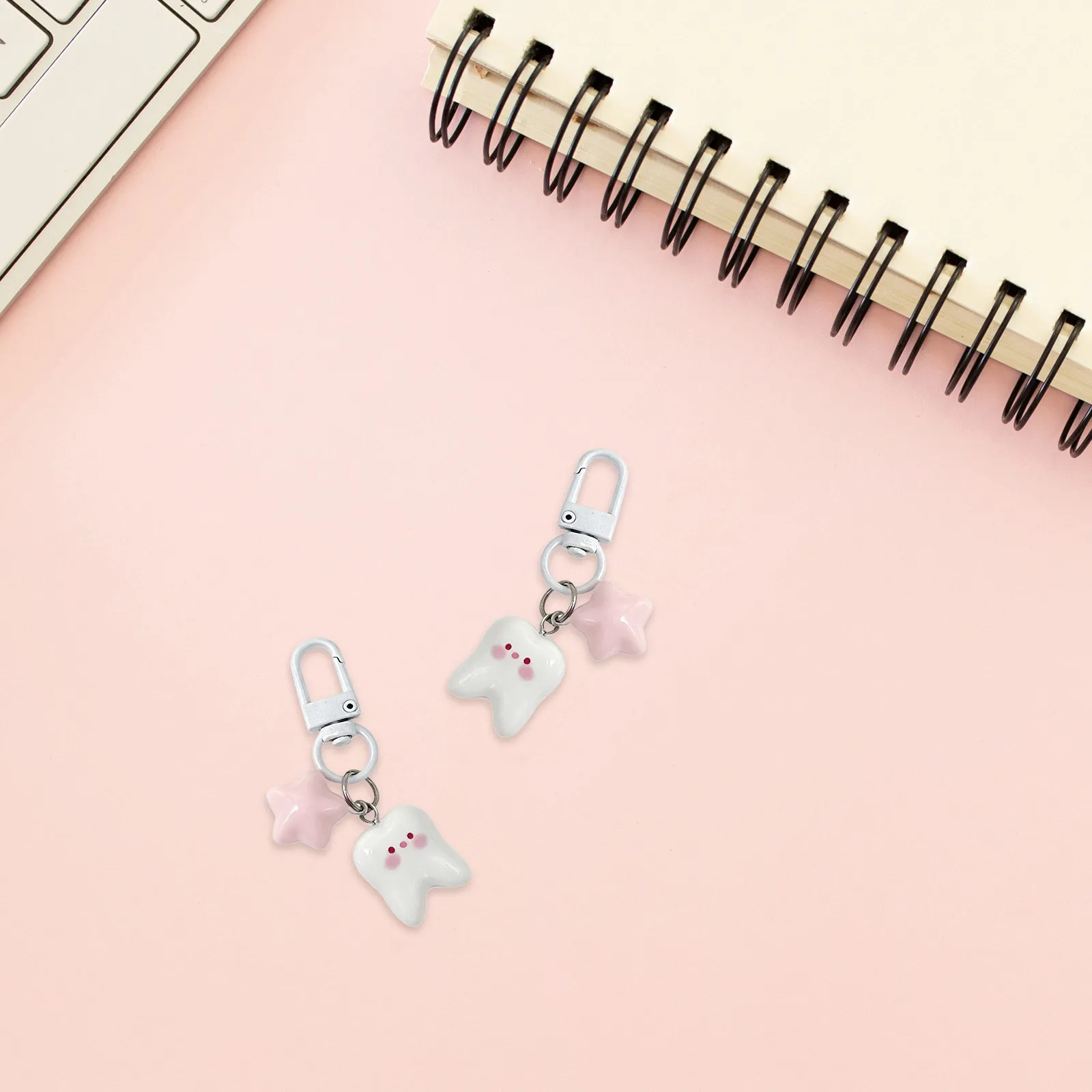 10Pcs 치아 열쇠 고리 Kawaii 미니 귀여운 배낭 열쇠 고리 가방 펜던트 파티 호의 장식 열쇠 고리 치아 모양 열쇠 고리