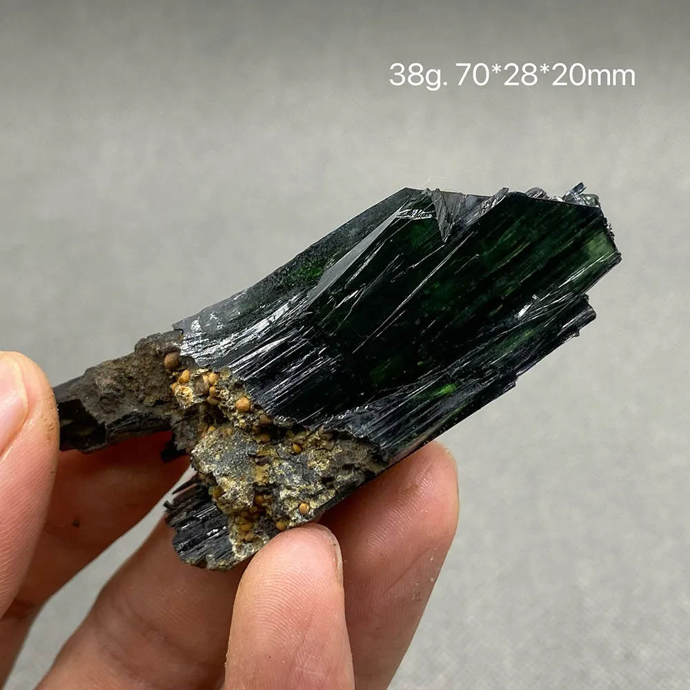 100% natural rare Brazil Vivianite （Blue ironearth） mineral specimen stones and crystals healing crystals quartz