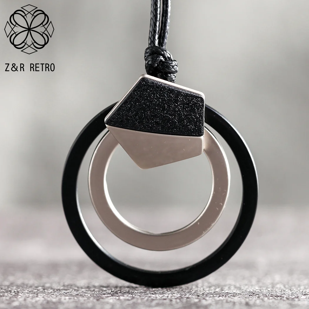 Vintage-Inspired Gothic Choker Necklace - Trendy Fashion Statement