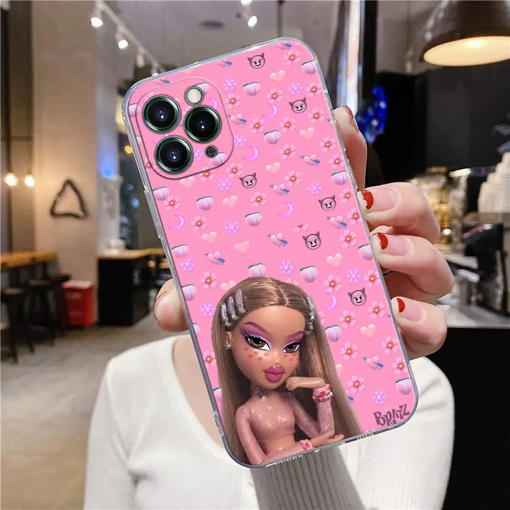 【新品】【未使用】Bratz Cloe ホワイトiPhoneケース Bratz Cloe Angel Symbol V.1
